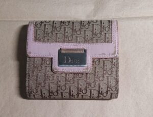 Dior （ディオール）　折り財布　染め直し施工